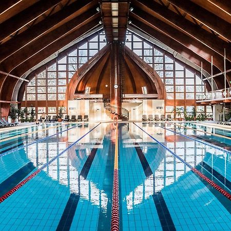Csevi Apartmanhaz Мезёкёвешд Экстерьер фото